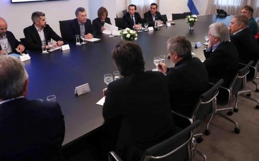 Tras la escalada del dólar, Nación considera que habrá «meses de alta volatilidad»