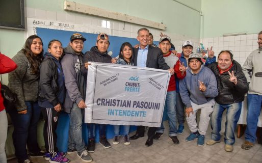 Arcioni llamó a «ratificar en las urnas el acompañamiento de la ciudadanía”