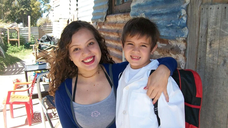 Mayra Arena: ¿Qué tienen los pobres en la cabeza?