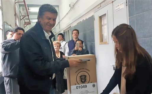 Menna esperará el resultado en el Centro Gallego