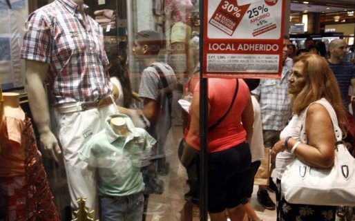 En Santa Cruz el gobierno pagará parte del salario a empleados de comercio