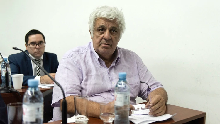 Samid: «Si sigo encerrado así, me voy a cortar las venas»