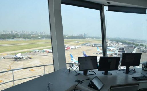 Dos aviones casi chocan en Aeroparque: «El espacio aéreo argentino está saturado»