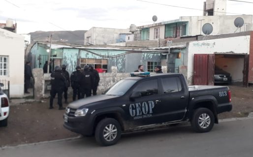 Ofrecían servicios sexuales por WhatsApp para luego extorsionar a los «clientes»