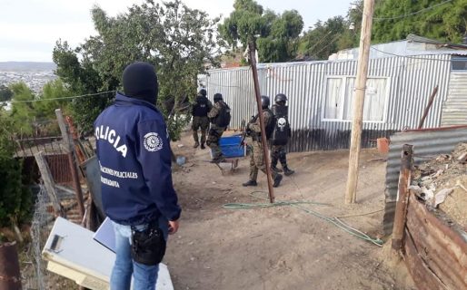 Hubo allanamientos por el robo armado en una escuela