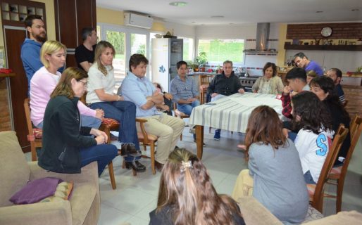 Vecinos radatilenses plantearon a Arcioni su preocupación por la problemática ambiental