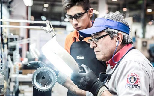 La pérdida de empleos toma más velocidad