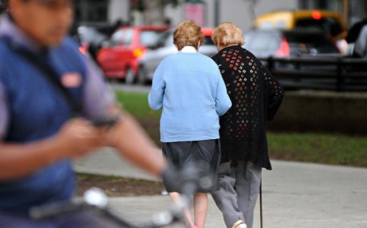 Jubilados destinan el 94,3% de su ingreso para cubrir la canasta básica