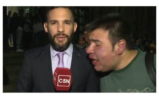 «Macri gato»: el grito que se filtró en el móvil de C5N