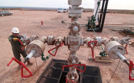 Petroleras declararon guerra a Lopetegui por intervenir el gas