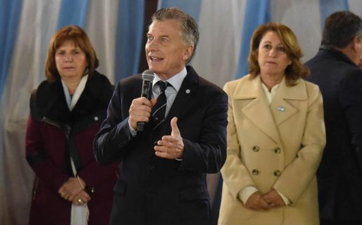 Macri culpa a los otros por la desocupación