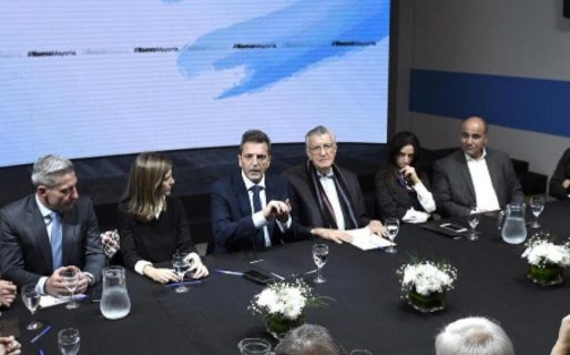 «Fernández y Massa se comprometen a un mayor federalismo y autonomía para los gobernadores»