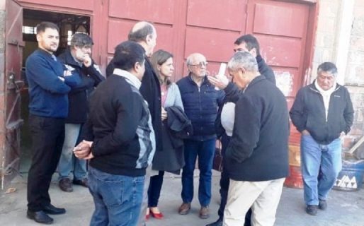 El ministro de Educación recorrió en Comodoro las escuelas del Padre Corti