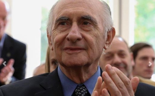 Insólito: De la Rúa no pagará Impuesto a las ganancias