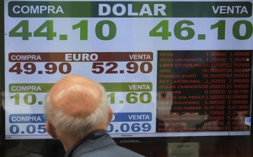 El dólar cierra la semana sin cambios a $46,10