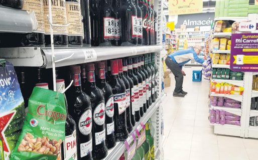 De alimentos a Netflix, todo cae en el recorte