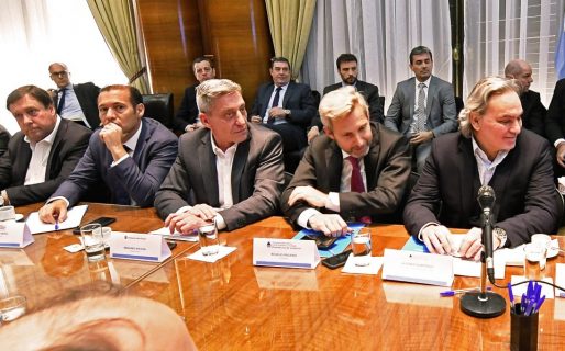 Chubut pierde $2.500 millones con el DNU de Macri sobre los combustibles