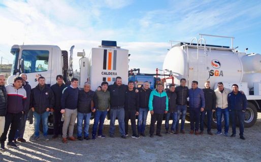 Ávila valoró la incorporación de un moderno camión equipado con mano de obra local