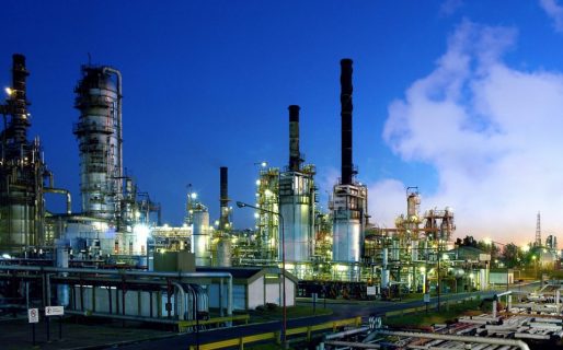 Por un conflicto con UOCRA, YPF amenaza con suspender inversión de US$ 700 millones