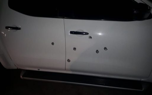 Balearon la camioneta del ministro Massoni