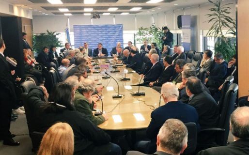 El Gobierno decretó un aumento del 35%