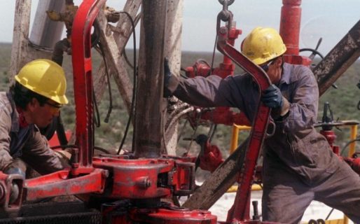 Las provincias productoras de petróleo cobrarán menos regalías