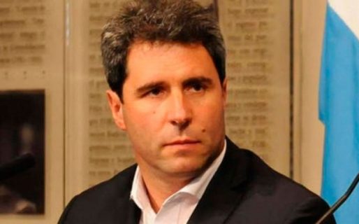 Uñac: “La minería puede ser uno de los pilares de la recuperación nacional”