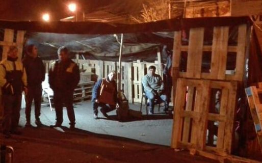 Docentes de Comodoro se sumarían al acampe en Rawson desde el lunes