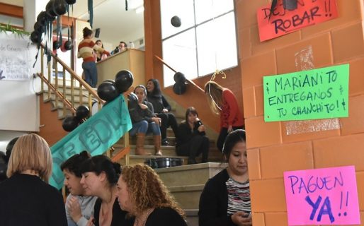 Auxiliares de educación iniciaron huelga de hambre