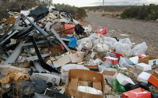 Propietario de una papelera denunció penalmente al funcionario Fernando Vivas