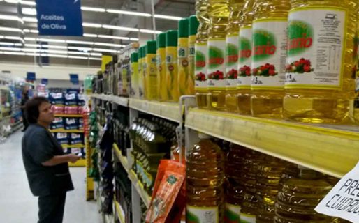 13 meses de caída interanual para supermercados, mayoristas y shoppings