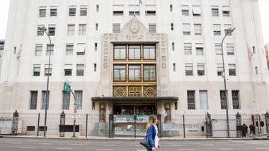 El Gobierno rechaza el diálogo y prepara la estrategia parlamentaria