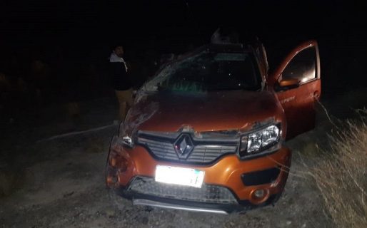 Dos maestras que regresaban de una marcha murieron en un accidente y hubo graves incidentes frente a la Legislatura