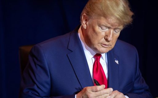 La amenaza de un posible revocamiento de mandato a Trump golpeó a la Argentina: el Riesgo País subió a 2.227 puntos