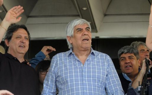 Moyano advirtió al Gobierno que no avalará suspensiones ni descuentos salariales