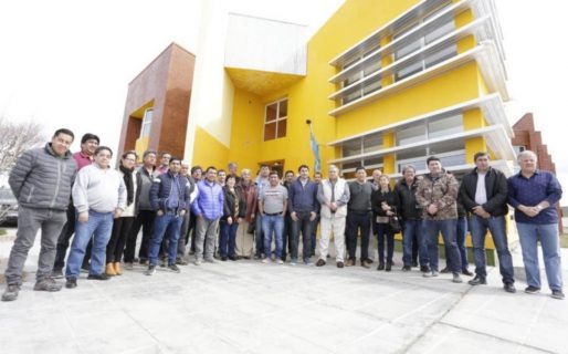 Intendentes y jefes comunales brindaron su apoyo al Gobernador