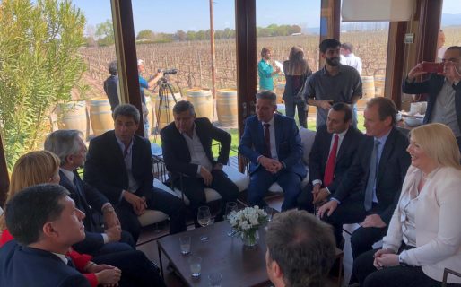 El plan de Alberto Fernández para descentralizar el Gobierno