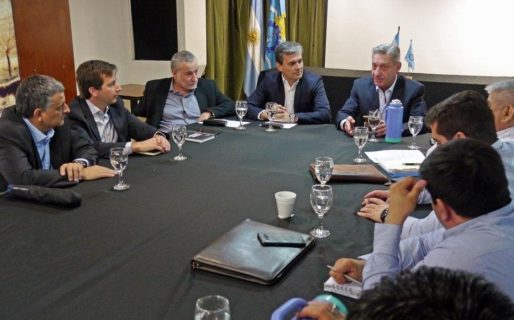 Arcioni se reunió con operadoras y se ratificaron las inversiones