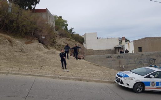 Matan a un hombre de un disparo en el barrio Las Flores