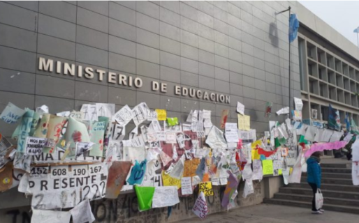 Nuevo acampe frente al Ministerio de Educación confirma la 12° semana sin clases