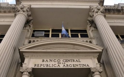 El Banco Central llega al fin de semana electoral con una fuerte caída de reservas en dólares