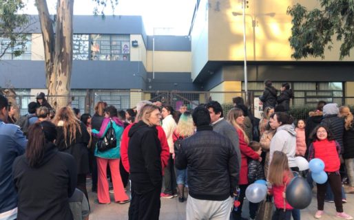 Padres autoconvocados pidieron el desalojo de la toma de la Escuela N° 1 para reiniciar las clases