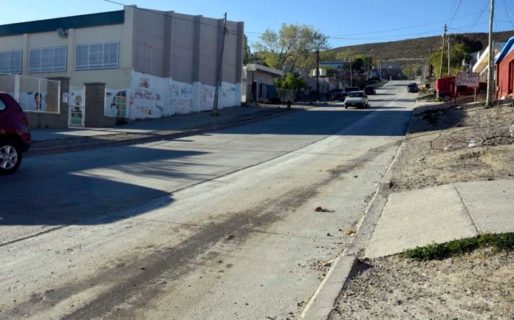 Atropellan a un joven y se dan a la fuga en barrio San Martín