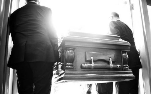 Una mujer «revivió» justo antes de su velorio