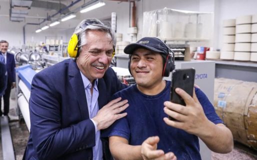 Salarios, tarifas, pacto social, microcréditos y leyes claves: las primeras medidas de Fernández