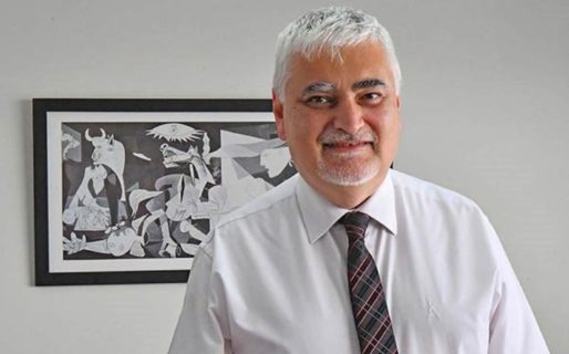 Para König “no se sabe si los descuentos se hicieron porque no se tenía el dinero para pagar sueldos”