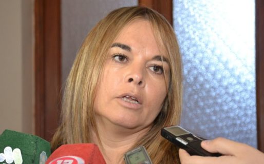 Lloyd contra Arcioni: “Nunca hiciste nada para sacar la Provincia adelante ¡El miserable sos vos!”