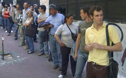 Macrismo: se perdieron 126 mil empleos privados