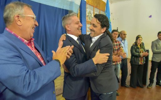 Arcioni acompañó a Diego Pérez en la asunción a la Intendencia de Río Pico