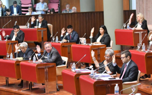 Diputados aprobaron 11 de 13 leyes enviadas por el Ejecutivo